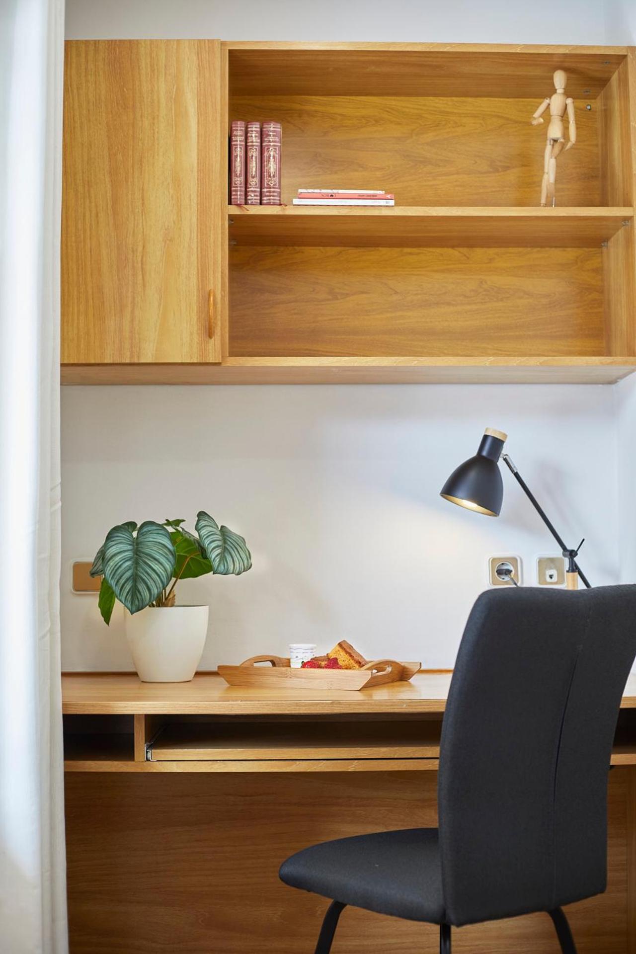 Apartamento Bbarcelona Gracia Nova Flat Exterior foto